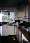 kitchen-before.jpg (48706 bytes)